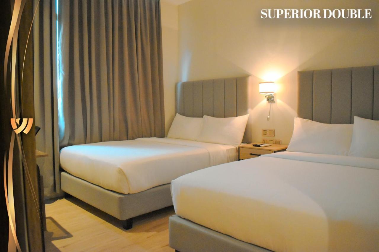 West Prime Hotel Calbayog Exteriör bild