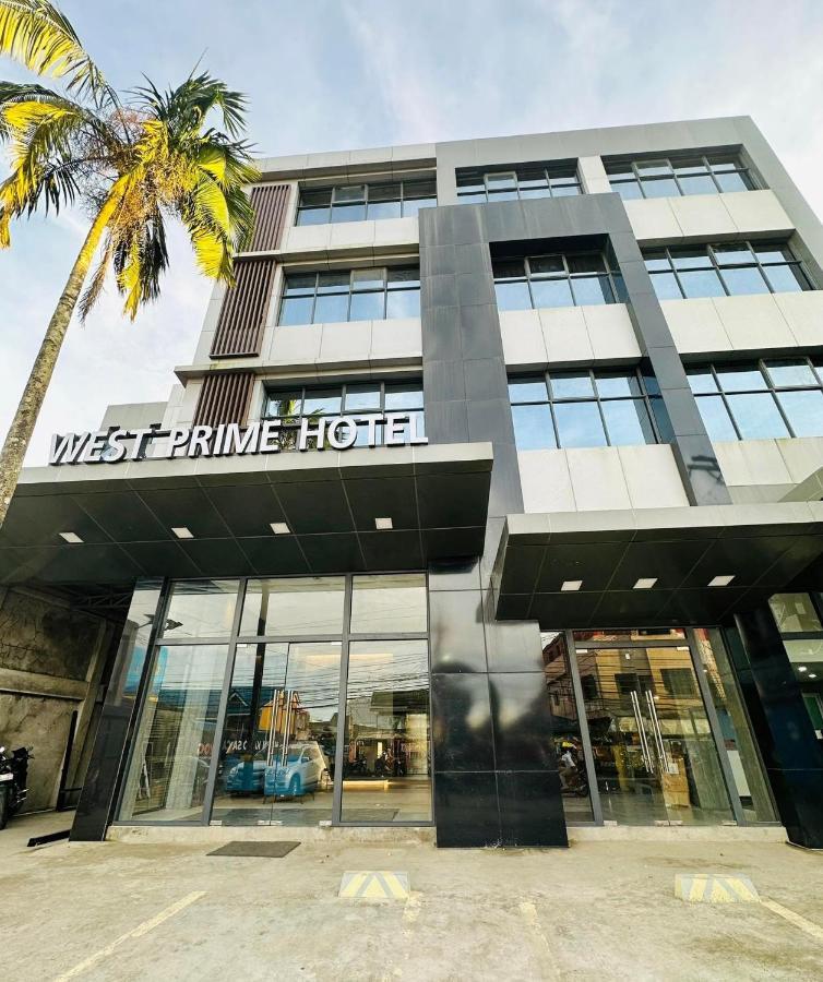 West Prime Hotel Calbayog Exteriör bild